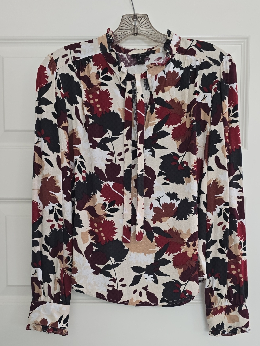 Ann Taylor Cream Floral Tie-Neck Blouse with Red & Brown Accents